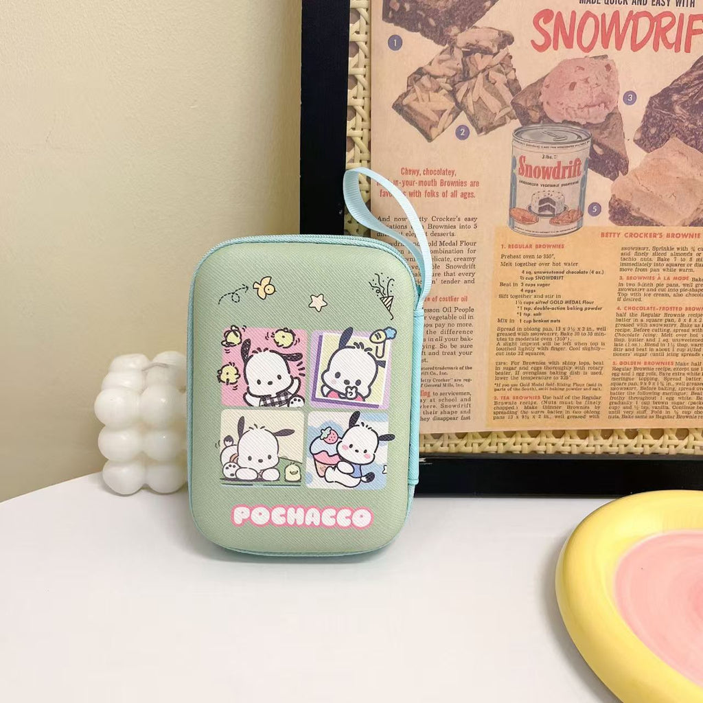 Bring a multifunctional storage box with you