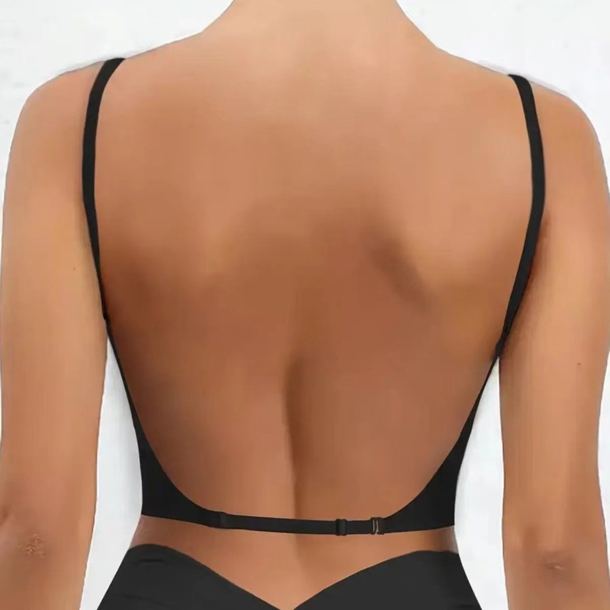 💗Disappears Under Everything🔥Women's Solid Color Wireless Backless Bra